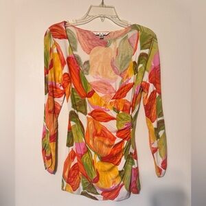 Floral Blouse, size medium. Excellent condition